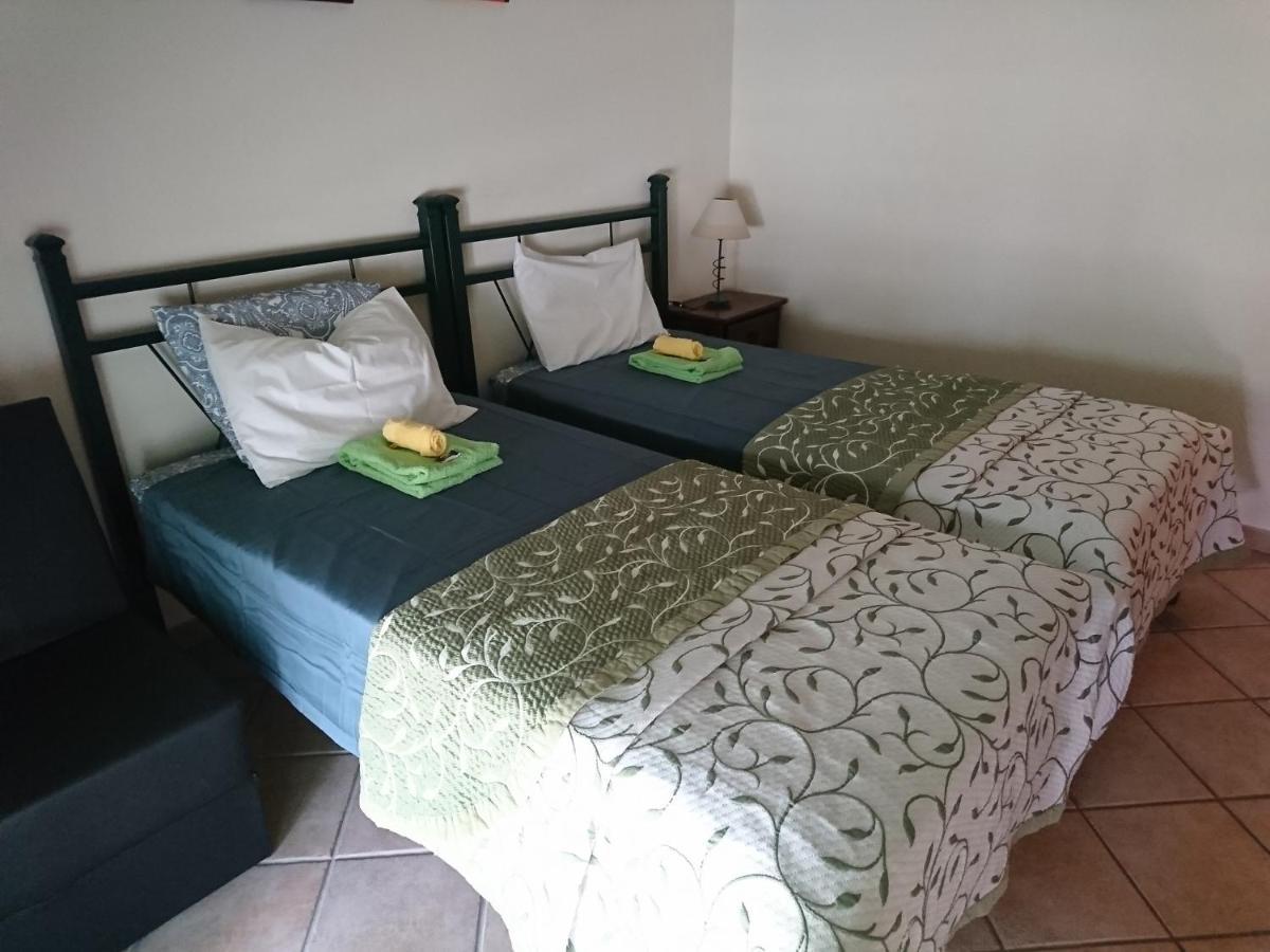 Cabanas De Tavira Gomeira, Bottom Floor 2 Bedroom Apartment Close To The Ocean Exterior foto